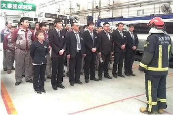 祥龙博瑞二分公司邀请消防官兵开展演练指导(图1)