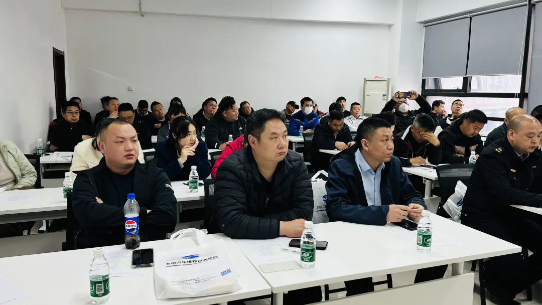 共建诚信汽配城 共筑放心消费市场 ——西国贸汽配城质量服务月活动圆满举办(图7)